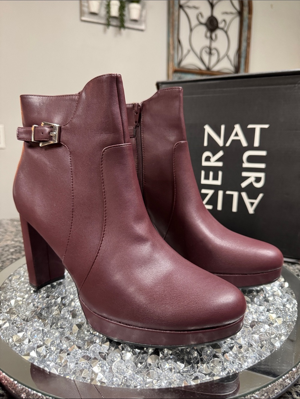 Naturalizer Braxton Burgundy Platform Ankle Boots NEW 11 - Picture 2 of 15